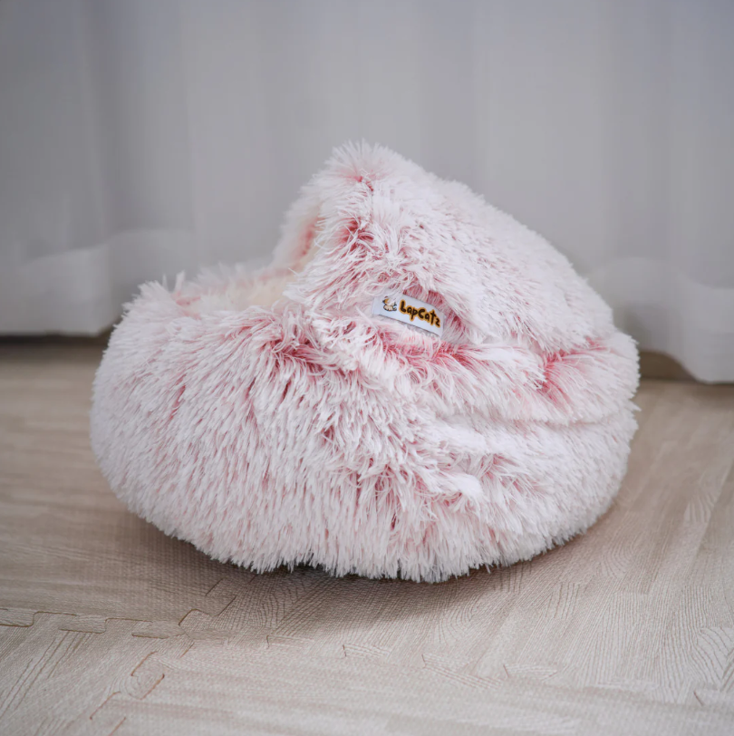 Cozy Winter Pet Bed (Copy)