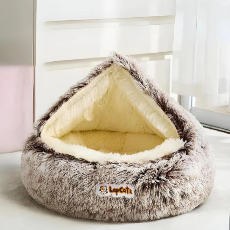 Cozy Winter Pet Bed (Copy)